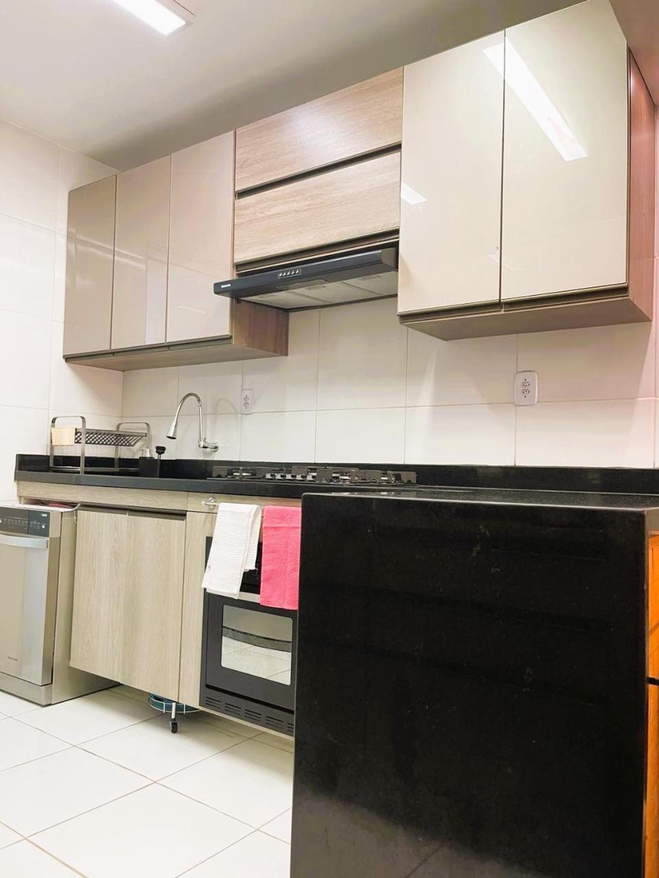 Apartamento De 3 Ambientes Com Aconchego E Excellente Localizacao Salvador Eksteriør billede